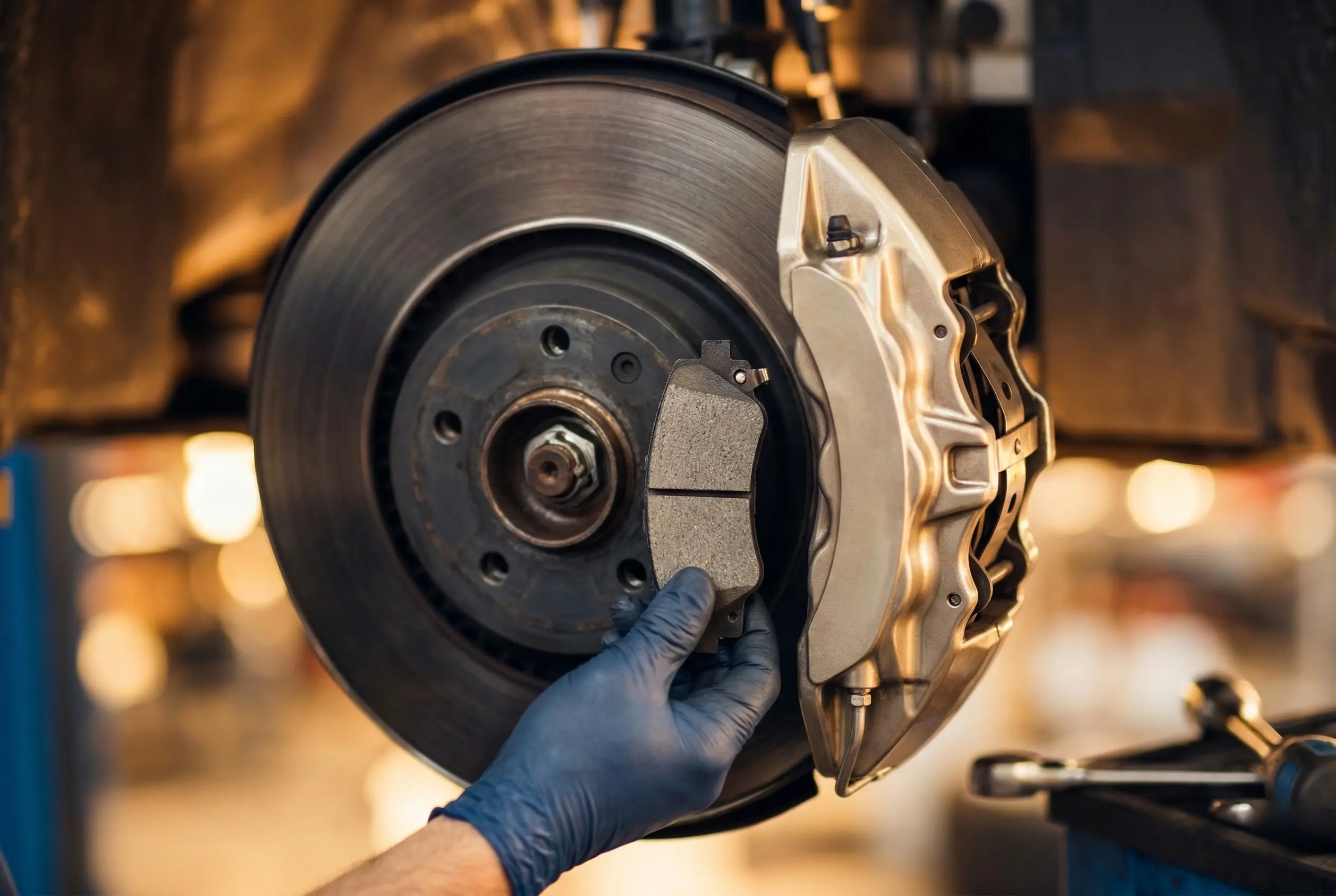 Bromsar — Tullinge Bilteknik